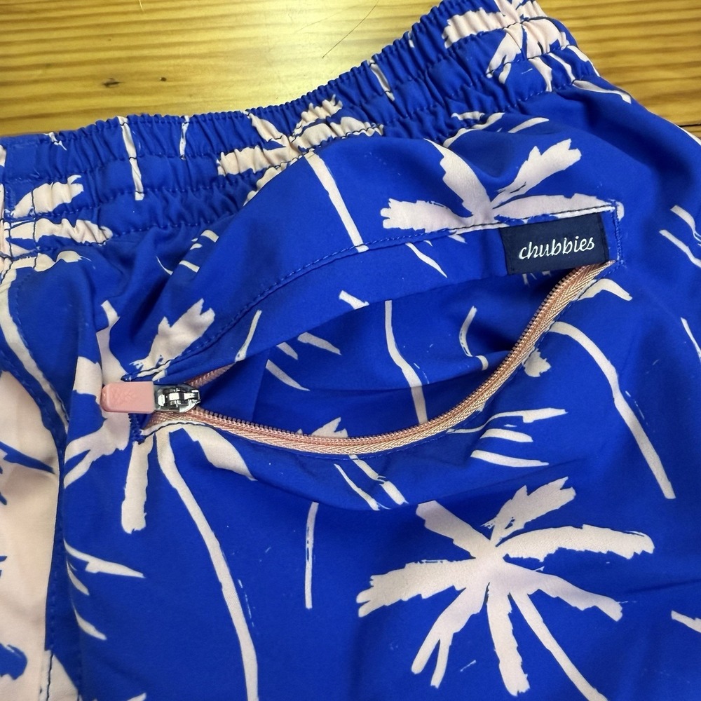 Chubbies The Weekend Kings Swim Trunks Mens Medium Palm Tree 5.5 Inch - Picture 12 of 12
